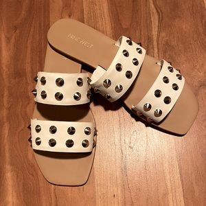 Woman’s Nine West Slide